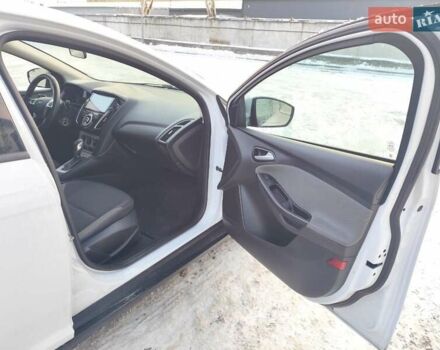Білий Форд Фокус, об'ємом двигуна 2 л та пробігом 163 тис. км за 8500 $, фото 14 на Automoto.ua