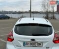 Белый Форд Фокус, объемом двигателя 1 л и пробегом 55 тыс. км за 6900 $, фото 4 на Automoto.ua