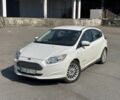 Белый Форд Фокус, объемом двигателя 0 л и пробегом 140 тыс. км за 5920 $, фото 1 на Automoto.ua