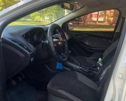 Белый Форд Фокус, объемом двигателя 1 л и пробегом 175 тыс. км за 5899 $, фото 6 на Automoto.ua