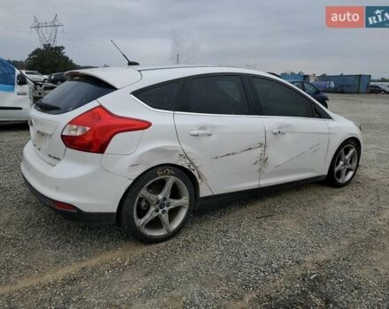 Білий Форд Фокус, об'ємом двигуна 2 л та пробігом 60 тис. км за 500 $, фото 2 на Automoto.ua