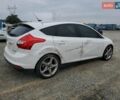 Білий Форд Фокус, об'ємом двигуна 2 л та пробігом 60 тис. км за 500 $, фото 2 на Automoto.ua