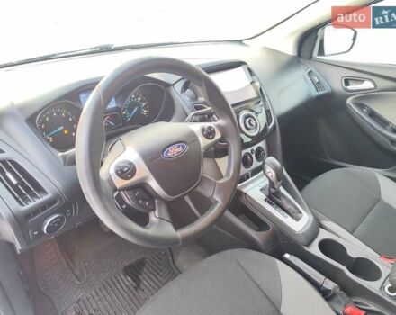 Білий Форд Фокус, об'ємом двигуна 2 л та пробігом 163 тис. км за 8500 $, фото 21 на Automoto.ua