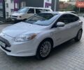 Белый Форд Фокус, объемом двигателя 0 л и пробегом 118 тыс. км за 7400 $, фото 1 на Automoto.ua