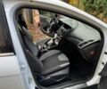 Білий Форд Фокус, об'ємом двигуна 1 л та пробігом 135 тис. км за 6002 $, фото 4 на Automoto.ua