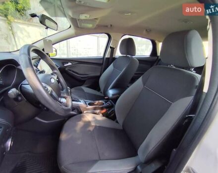 Белый Форд Фокус, объемом двигателя 2 л и пробегом 163 тыс. км за 7999 $, фото 11 на Automoto.ua