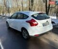 Белый Форд Фокус, объемом двигателя 2 л и пробегом 230 тыс. км за 8500 $, фото 4 на Automoto.ua
