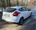 Белый Форд Фокус, объемом двигателя 2 л и пробегом 230 тыс. км за 8500 $, фото 2 на Automoto.ua