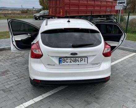 Форд Фокус 2014 в Золочев на Automoto.ua Белый Форд Фокус, объемом двигателя 2 л и пробегом 146 тыс. км за 8399 $, фото 7 на Automoto.ua