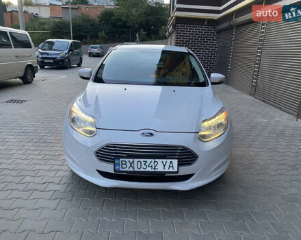 Білий Форд Фокус, об'ємом двигуна 0 л та пробігом 117 тис. км за 7900 $, фото 15 на Automoto.ua