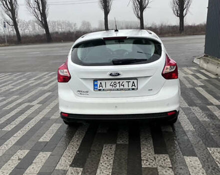 Белый Форд Фокус, объемом двигателя 2 л и пробегом 212 тыс. км за 8000 $, фото 5 на Automoto.ua
