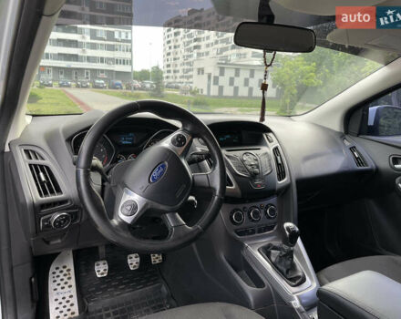 Белый Форд Фокус, объемом двигателя 1 л и пробегом 185 тыс. км за 5200 $, фото 7 на Automoto.ua