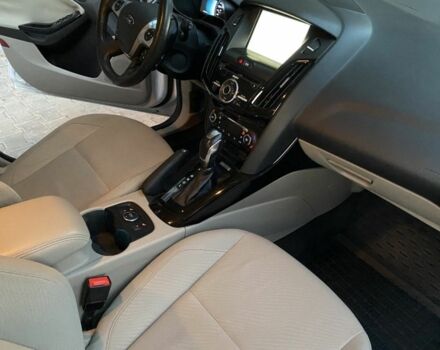 Білий Форд Фокус, об'ємом двигуна 0 л та пробігом 118 тис. км за 6100 $, фото 4 на Automoto.ua