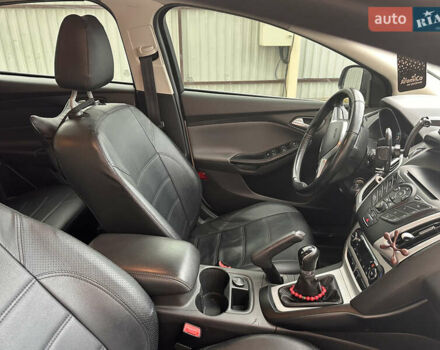 Білий Форд Фокус, об'ємом двигуна 1 л та пробігом 126 тис. км за 4999 $, фото 4 на Automoto.ua