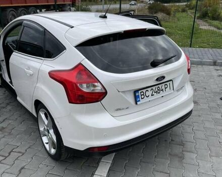 Форд Фокус 2014 в Золочев на Automoto.ua Белый Форд Фокус, объемом двигателя 2 л и пробегом 146 тыс. км за 8399 $, фото 5 на Automoto.ua