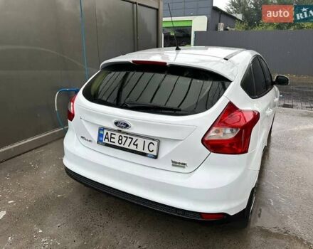 Білий Форд Фокус, об'ємом двигуна 1 л та пробігом 153 тис. км за 5500 $, фото 5 на Automoto.ua
