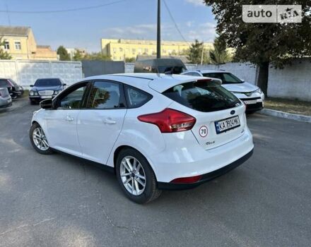 Форд Фокус 2015 в Киеве на Automoto.ua Белый Форд Фокус, объемом двигателя 2 л и пробегом 153 тыс. км за 8500 $, фото 3 на Automoto.ua