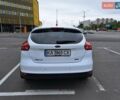 Білий Форд Фокус, об'ємом двигуна 1 л та пробігом 151 тис. км за 8000 $, фото 3 на Automoto.ua