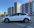 Белый Форд Фокус, объемом двигателя 2 л и пробегом 154 тыс. км за 9900 $, фото 4 на Automoto.ua