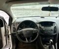 Белый Форд Фокус, объемом двигателя 2 л и пробегом 169 тыс. км за 7500 $, фото 6 на Automoto.ua