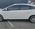 Белый Форд Фокус, объемом двигателя 2 л и пробегом 142 тыс. км за 9000 $, фото 1 на Automoto.ua