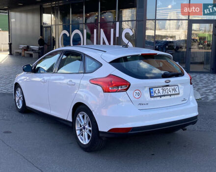 Белый Форд Фокус, объемом двигателя 2 л и пробегом 163 тыс. км за 8350 $, фото 8 на Automoto.ua