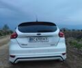 Білий Форд Фокус, об'ємом двигуна 2 л та пробігом 209 тис. км за 5000 $, фото 2 на Automoto.ua