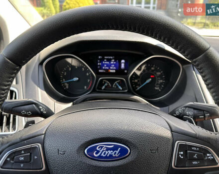 Белый Форд Фокус, объемом двигателя 2 л и пробегом 187 тыс. км за 8999 $, фото 16 на Automoto.ua