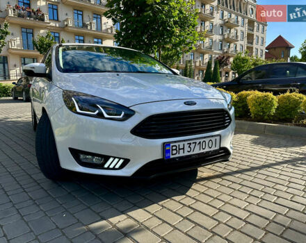Белый Форд Фокус, объемом двигателя 2 л и пробегом 112 тыс. км за 12100 $, фото 1 на Automoto.ua
