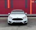 Белый Форд Фокус, объемом двигателя 1 л и пробегом 122 тыс. км за 9290 $, фото 2 на Automoto.ua