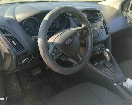 Белый Форд Фокус, объемом двигателя 2 л и пробегом 207 тыс. км за 7700 $, фото 6 на Automoto.ua