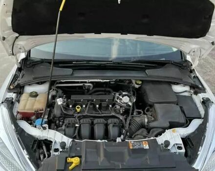 Білий Форд Фокус, об'ємом двигуна 2 л та пробігом 186 тис. км за 4350 $, фото 12 на Automoto.ua
