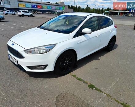 Белый Форд Фокус, объемом двигателя 1 л и пробегом 69 тыс. км за 8399 $, фото 3 на Automoto.ua