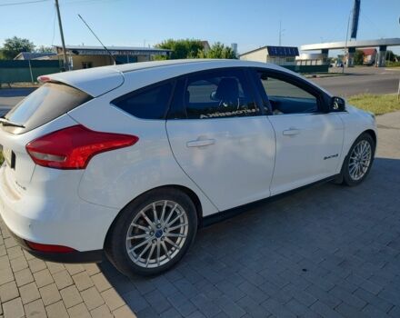 Білий Форд Фокус, об'ємом двигуна 0 л та пробігом 65 тис. км за 7999 $, фото 7 на Automoto.ua