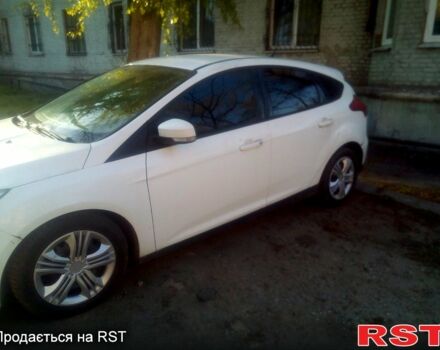 Білий Форд Фокус, об'ємом двигуна 1 л та пробігом 214 тис. км за 6500 $, фото 1 на Automoto.ua