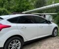 Белый Форд Фокус, объемом двигателя 2 л и пробегом 140 тыс. км за 7900 $, фото 3 на Automoto.ua