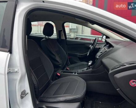 Белый Форд Фокус, объемом двигателя 1 л и пробегом 122 тыс. км за 9290 $, фото 10 на Automoto.ua