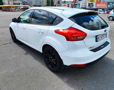 Белый Форд Фокус, объемом двигателя 1 л и пробегом 69 тыс. км за 8399 $, фото 5 на Automoto.ua