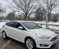 Белый Форд Фокус, объемом двигателя 2 л и пробегом 140 тыс. км за 8500 $, фото 1 на Automoto.ua