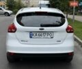 Белый Форд Фокус, объемом двигателя 1 л и пробегом 88 тыс. км за 9400 $, фото 13 на Automoto.ua