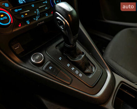 Белый Форд Фокус, объемом двигателя 1 л и пробегом 80 тыс. км за 10367 $, фото 15 на Automoto.ua