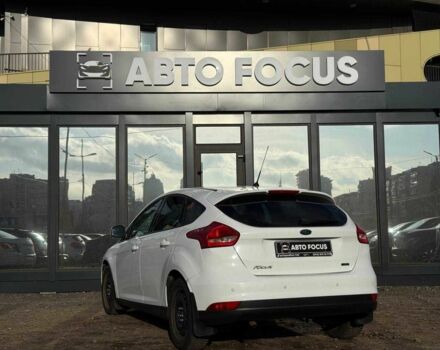 Білий Форд Фокус, об'ємом двигуна 0 л та пробігом 150 тис. км за 8290 $, фото 4 на Automoto.ua