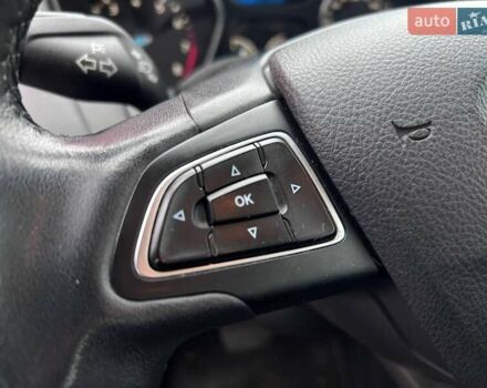 Белый Форд Фокус, объемом двигателя 1 л и пробегом 122 тыс. км за 9290 $, фото 16 на Automoto.ua