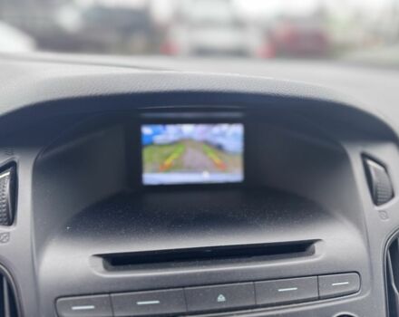 Белый Форд Фокус, объемом двигателя 2 л и пробегом 160 тыс. км за 3200 $, фото 14 на Automoto.ua