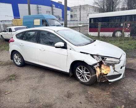 Белый Форд Фокус, объемом двигателя 2 л и пробегом 160 тыс. км за 3200 $, фото 7 на Automoto.ua