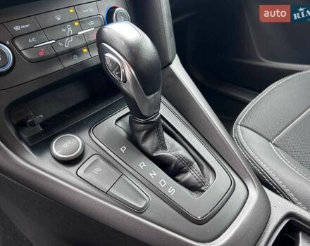 Белый Форд Фокус, объемом двигателя 1 л и пробегом 122 тыс. км за 9290 $, фото 19 на Automoto.ua