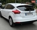 Белый Форд Фокус, объемом двигателя 1 л и пробегом 88 тыс. км за 9400 $, фото 11 на Automoto.ua
