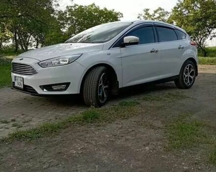 Білий Форд Фокус, об'ємом двигуна 2 л та пробігом 186 тис. км за 4350 $, фото 2 на Automoto.ua