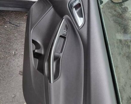 Белый Форд Фокус, объемом двигателя 2 л и пробегом 270 тыс. км за 8300 $, фото 15 на Automoto.ua