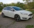 Белый Форд Фокус, объемом двигателя 2 л и пробегом 168 тыс. км за 9800 $, фото 7 на Automoto.ua